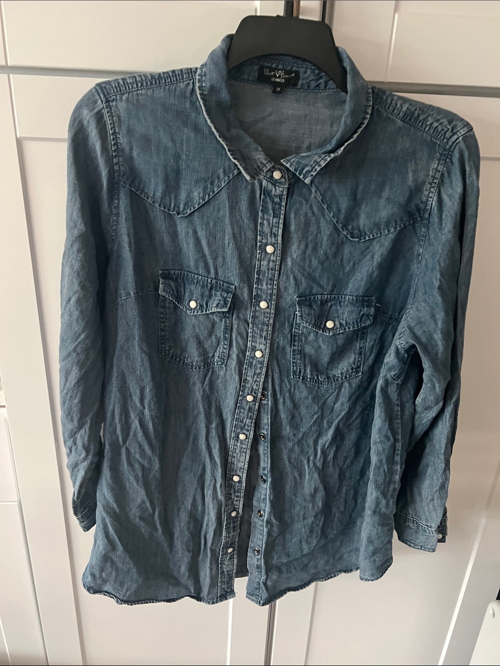 Velvet Heart Light Blue Denim Button-Front Shirt